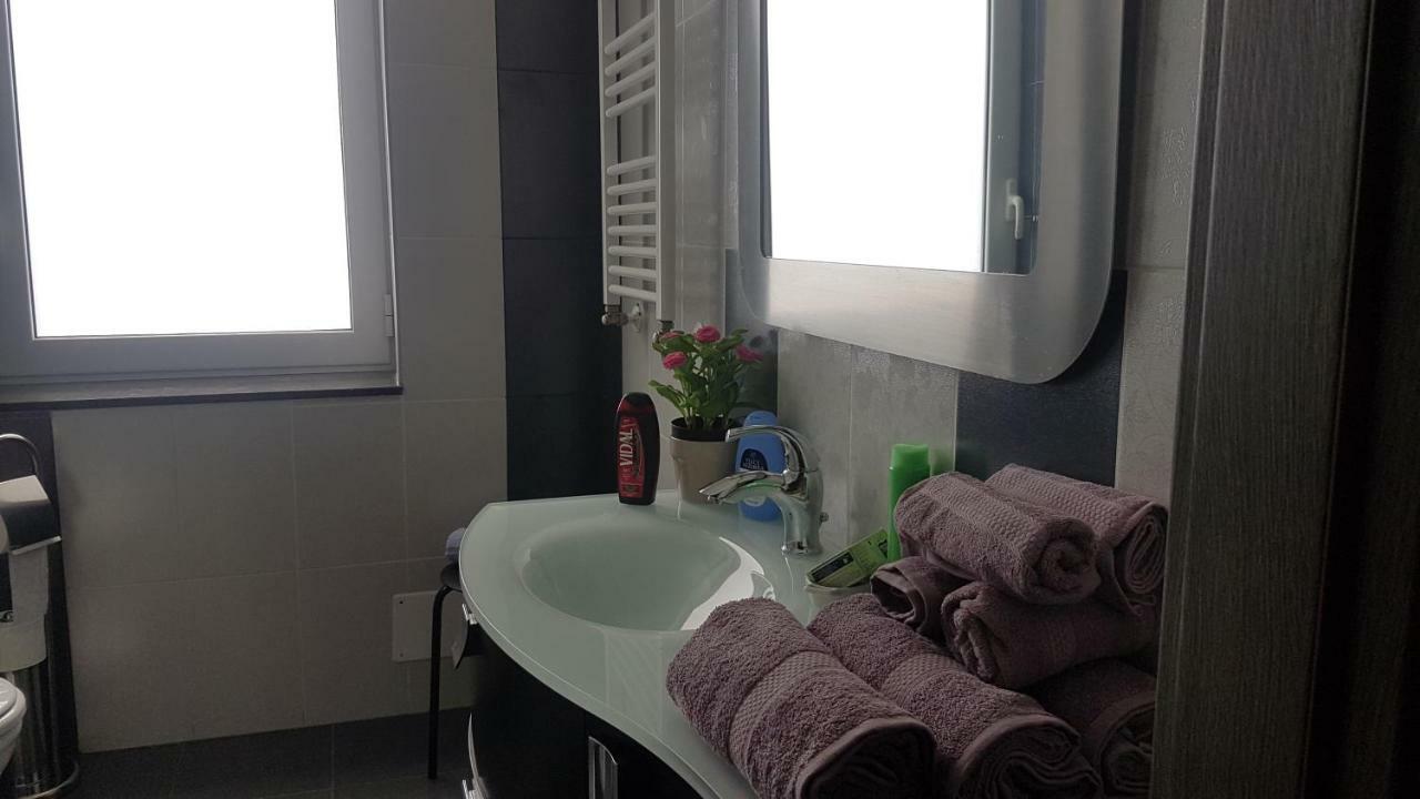 Lilium In B&B Джеля Екстериор снимка