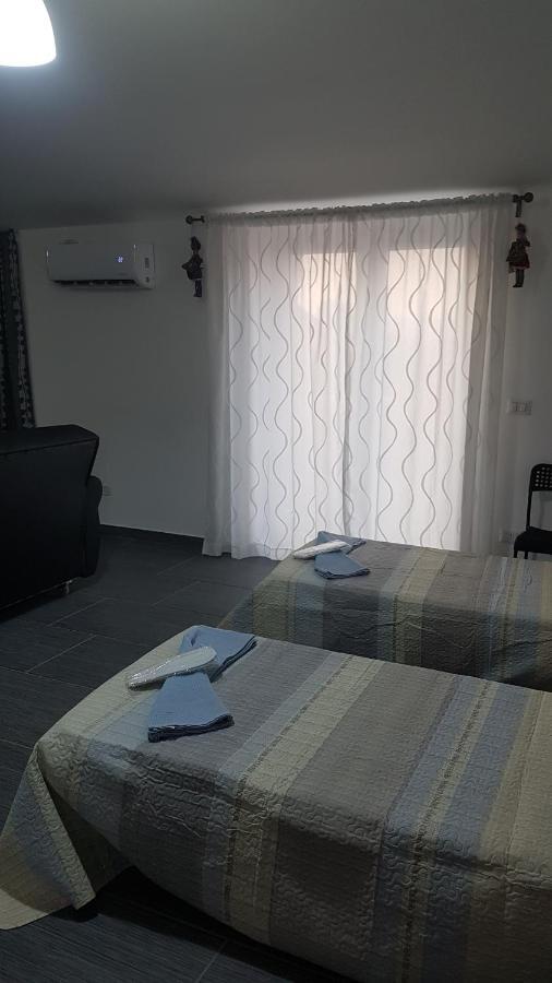 Lilium In B&B Джеля Екстериор снимка